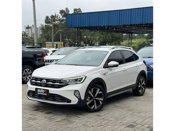VOLKSWAGEN NIVUS 1.0 200 TSI TOTAL FLEX HIGHLINE AUTOMÁTICO VOLKSWAGEN NIVUS 1.0 200 TSI TOTAL FLEX HIGHLINE AUTOMÁTICO